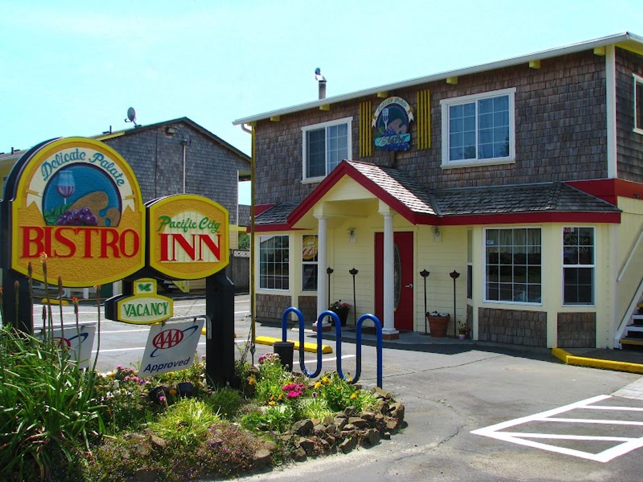 Photo of Pacific City Inn - Exterior