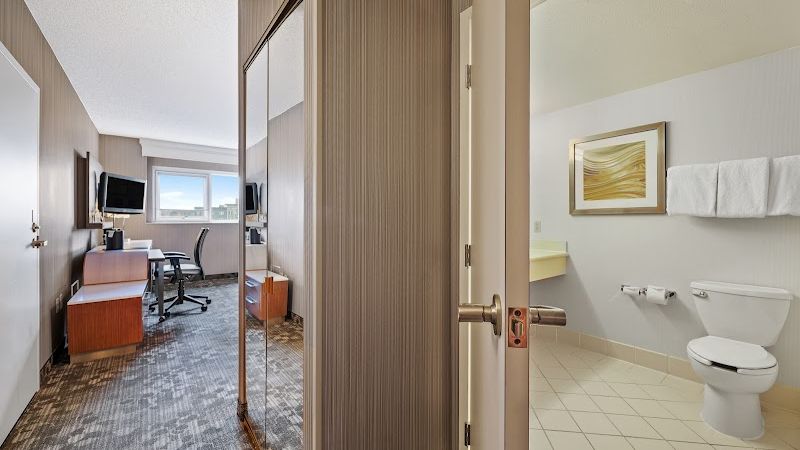 Photo of Sonesta Emeryville - San Francisco Bay Bridge