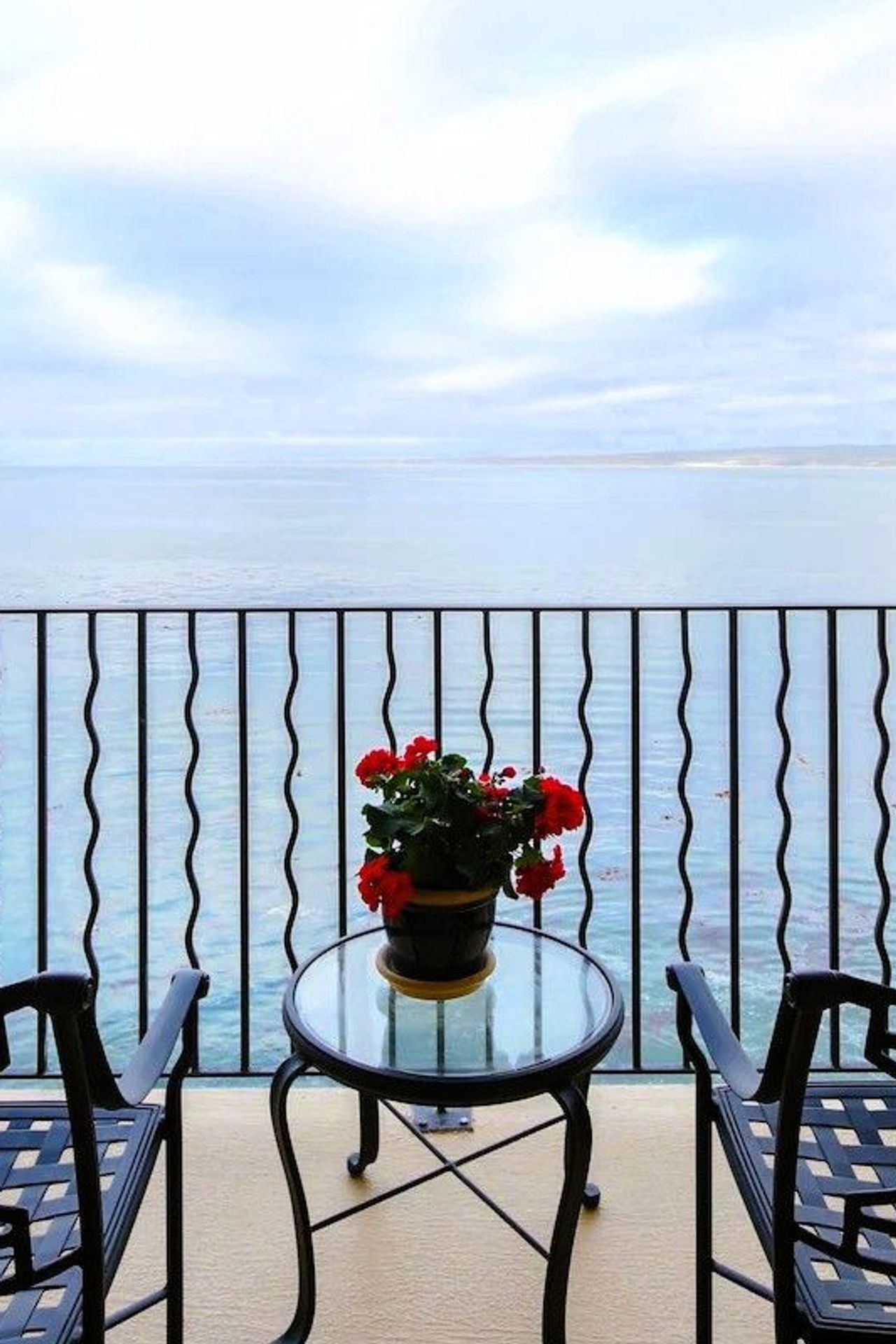 Photo of Monterey Bay Inn - Private Balcony
