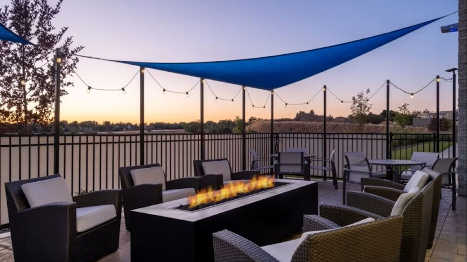 Photo of Holiday Inn Express & Suites Meridian - Boise West