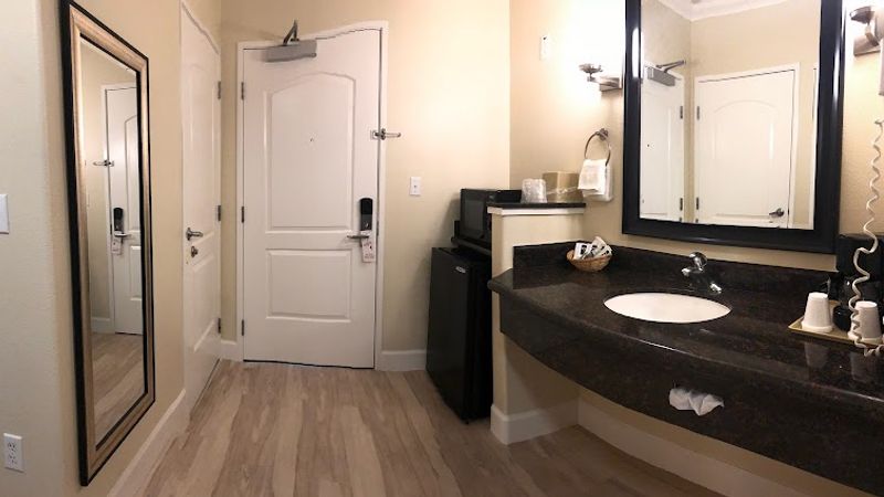 Photo of Gateway Inn & Suites San Francisco (SFO) Airport