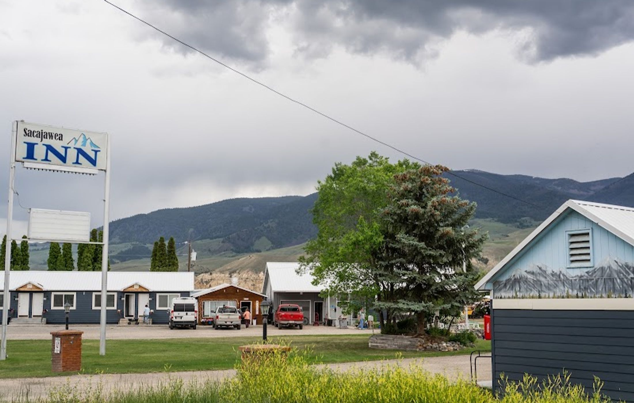 Sacajawea Inn