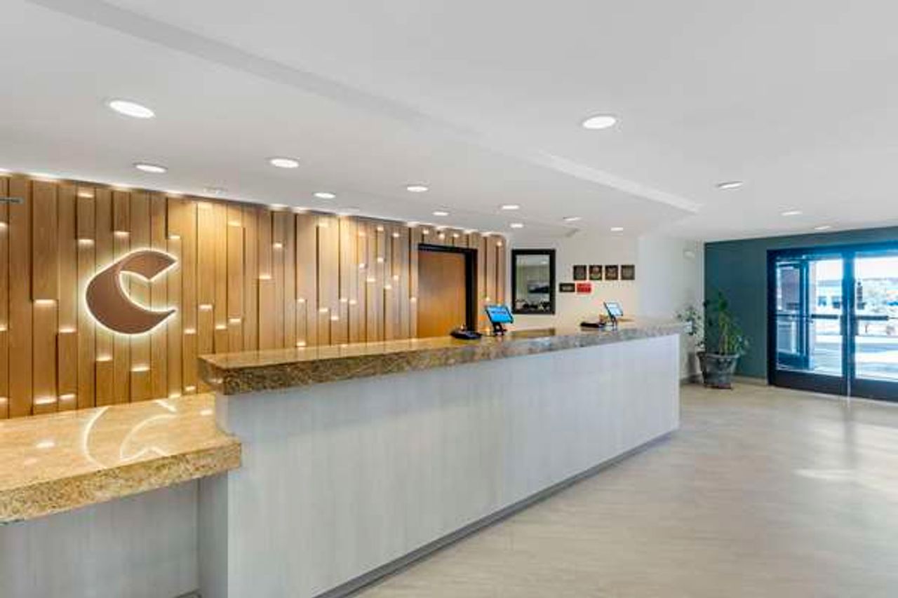 Photo of Comfort Inn Marina on the Monterey Bay - Reception