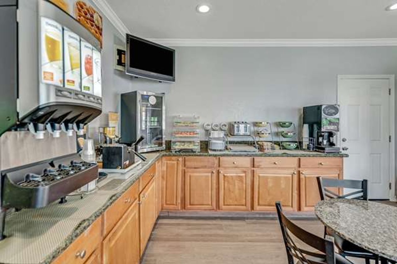 Photo of Quality Inn Santa Cruz Downtown Area