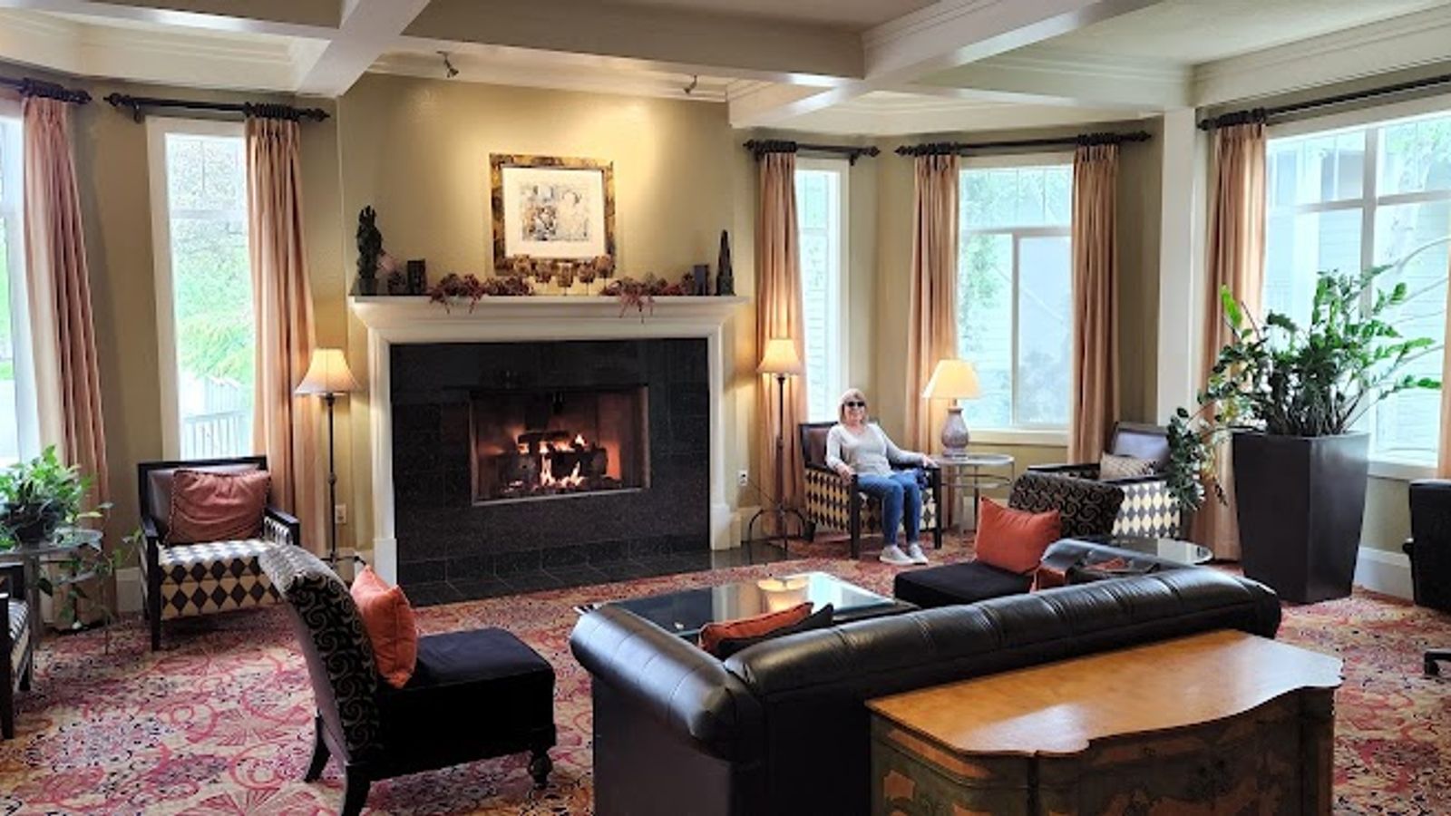 Photo of Plaza Inn & Suites