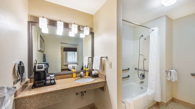 Photo of Best Western Plus Orchid Hotel & Suites