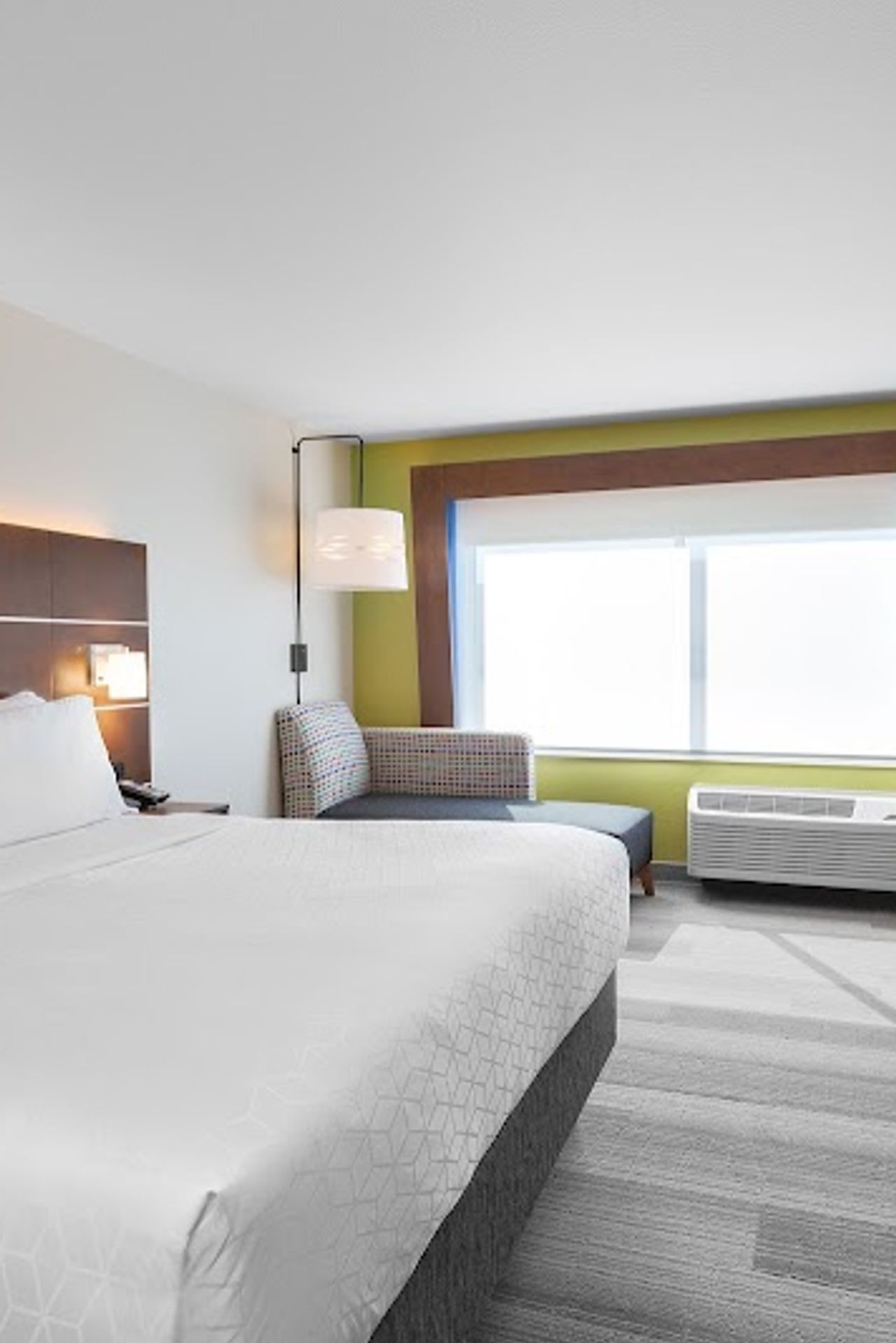 Photo of Holiday Inn Express Union Gap