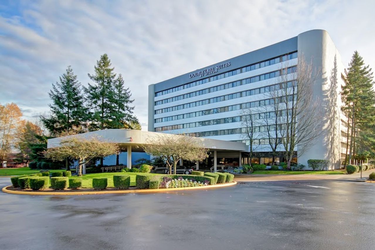 Photo of DoubleTree Suites by Hilton Hotel Seattle Airport - Southcenter