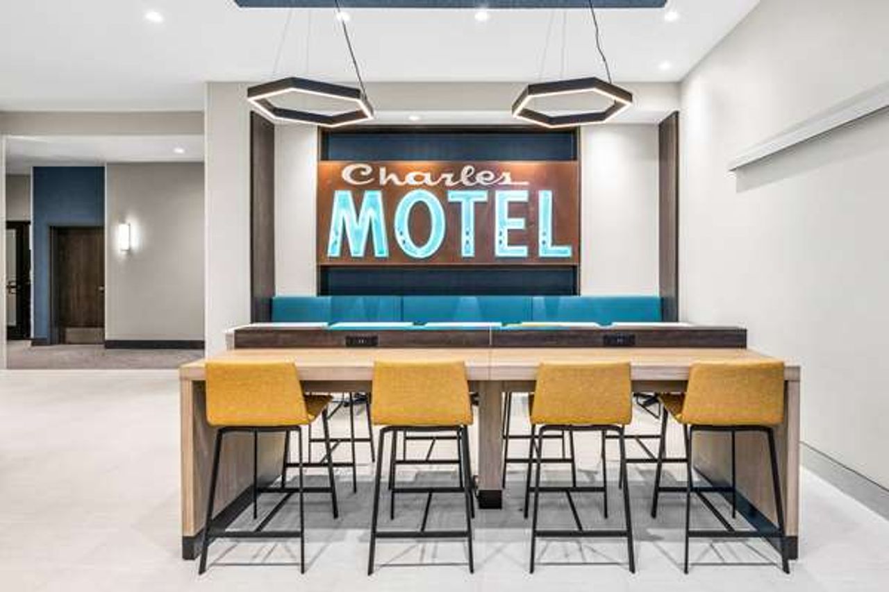 Photo of La Quinta Inn & Suites by Wyndham San Jose Airport-Downtown