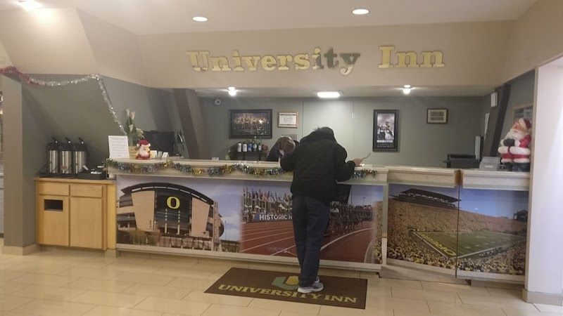 Photo of University Inn & Suites Eugene - Reception