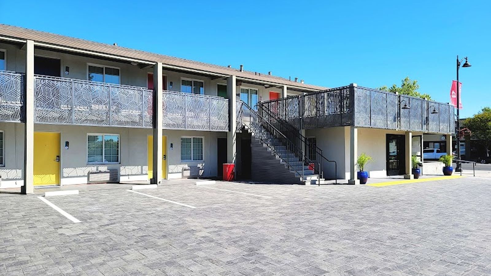 Photo of Signature Inn Santa Clara