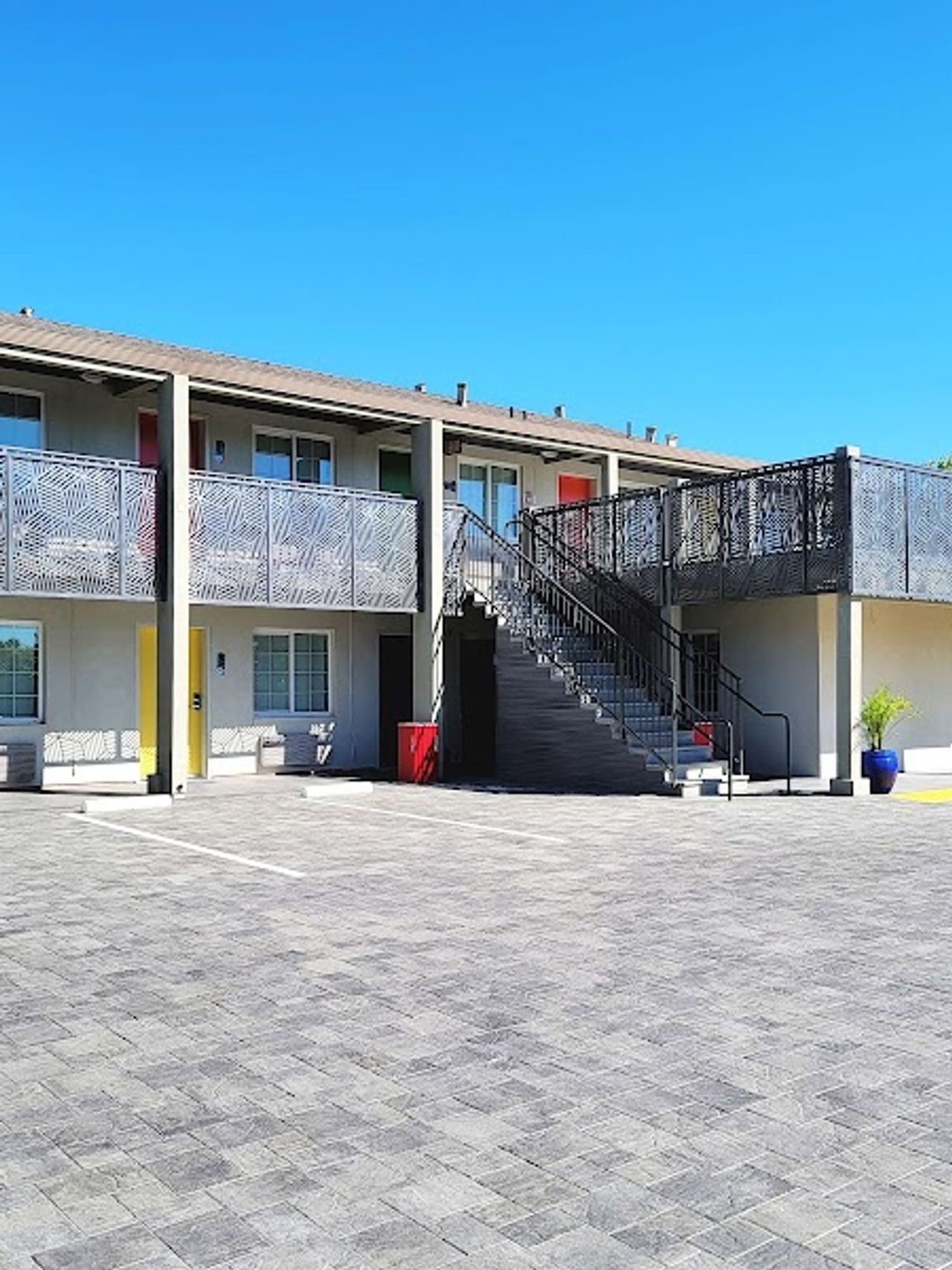 Photo of Signature Inn Santa Clara