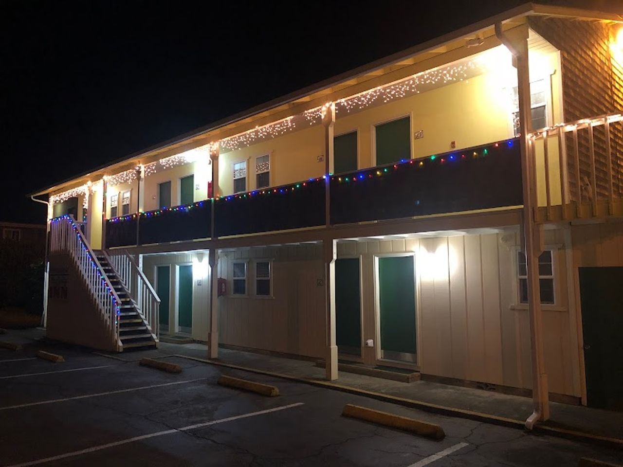 Photo of Pacific City Inn