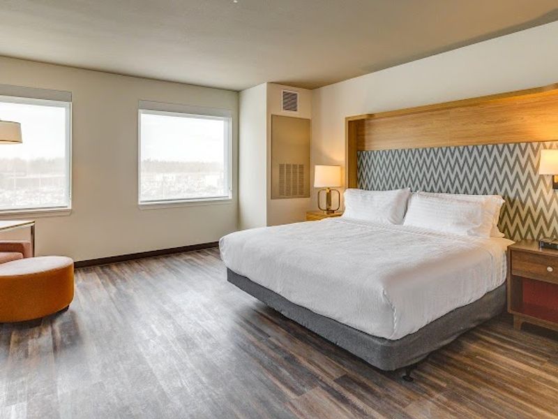 Photo of Holiday Inn & Suites Bellingham, an IHG Hotel