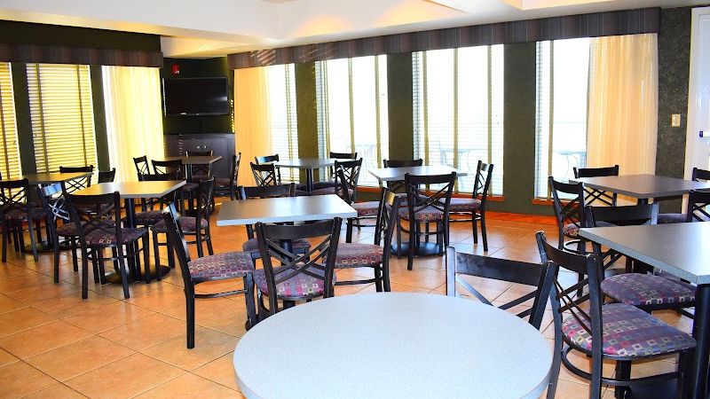 Photo of Holiday Inn Express Lewiston, an IHG Hotel - Complimentary breakfast