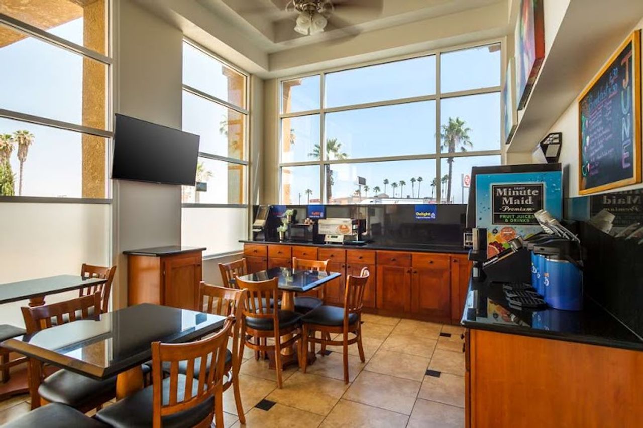 Photo of Best Western Heritage Inn