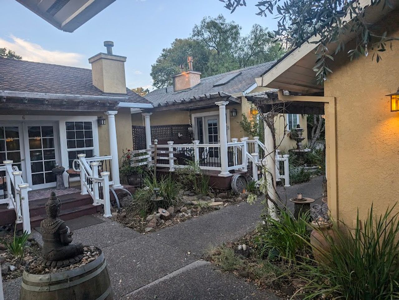 Photo of Glen Ellen Inn