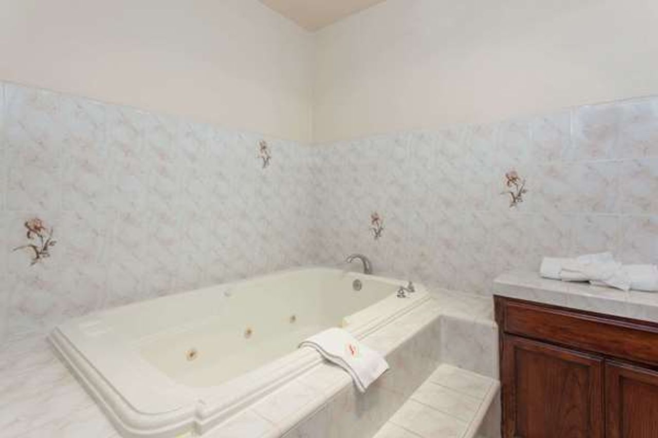 Photo of Ramada by Wyndham Fresno Northwest