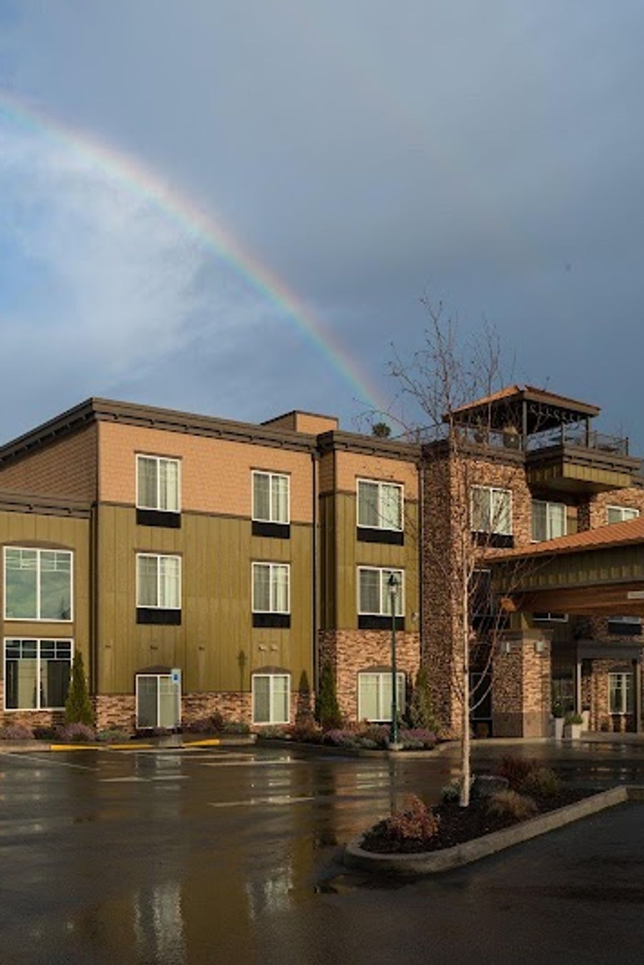 Photo of Holiday Inn Express & Suites Sequim, an IHG Hotel