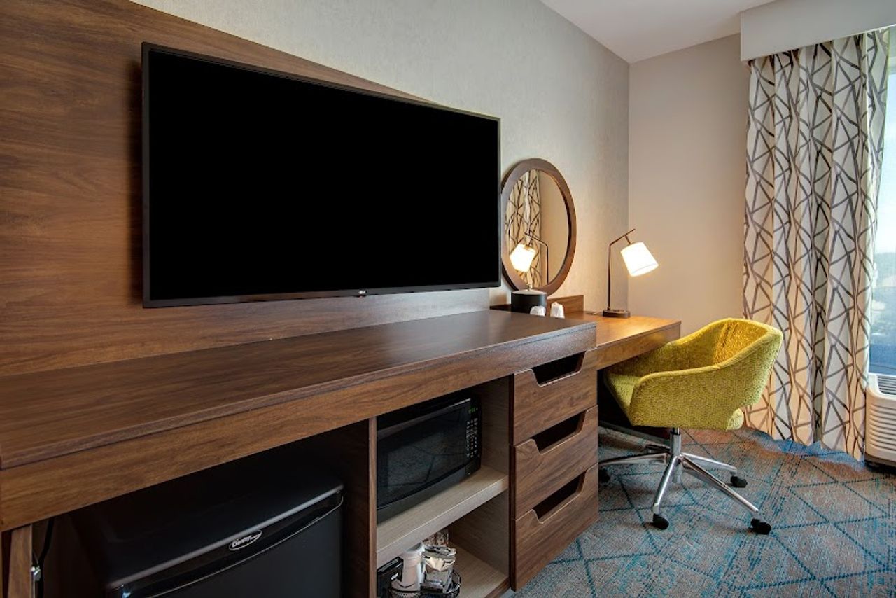 Photo of Hampton Inn & Suites Sunnyvale Silicon Valley