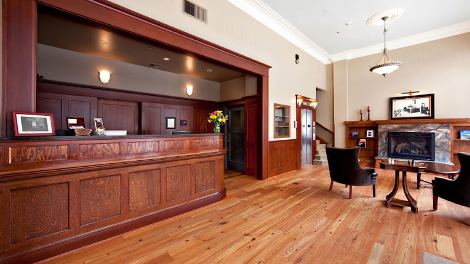 Photo of Hotel Elliott Astoria