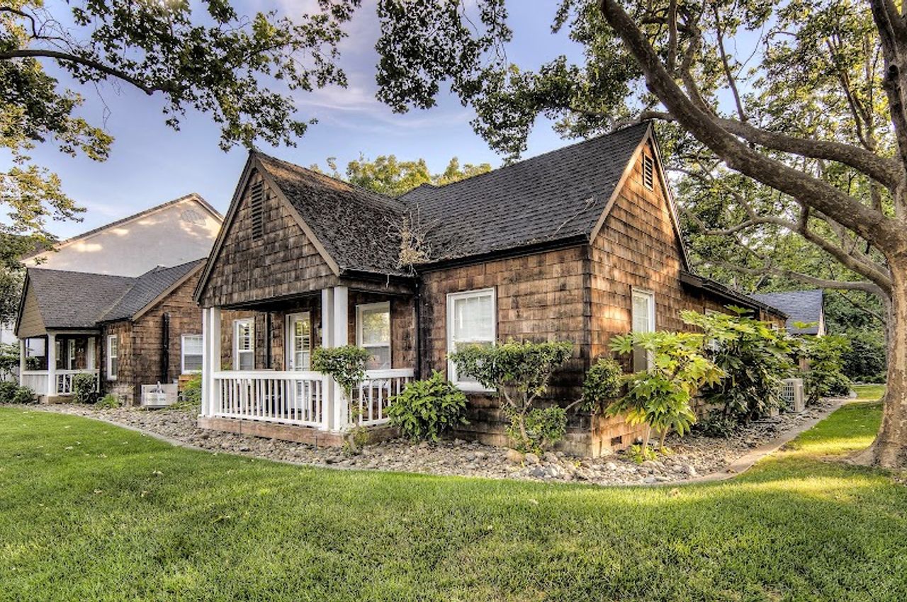 Photo of Aggie Inn, Ascend Hotel Collection