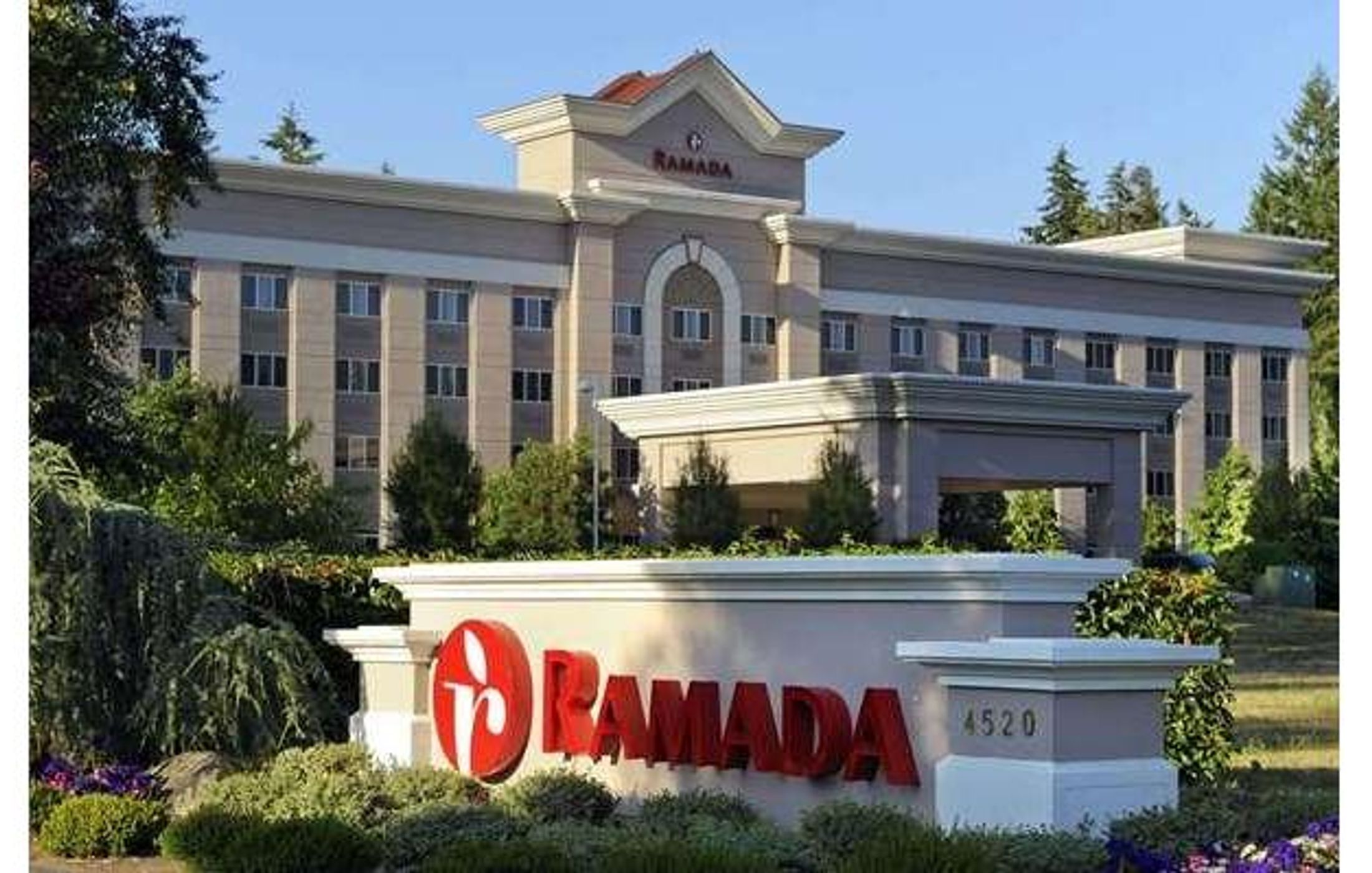 Ramada by Wyndham Olympia