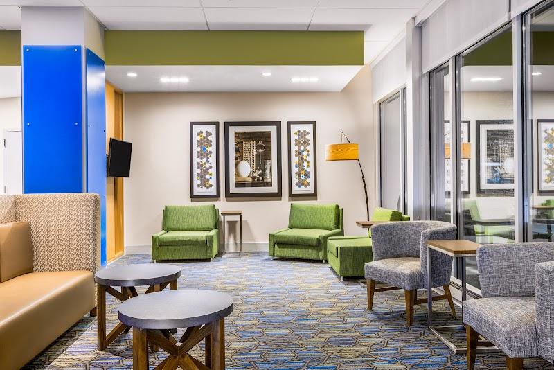 Photo of Holiday Inn Express Union Gap