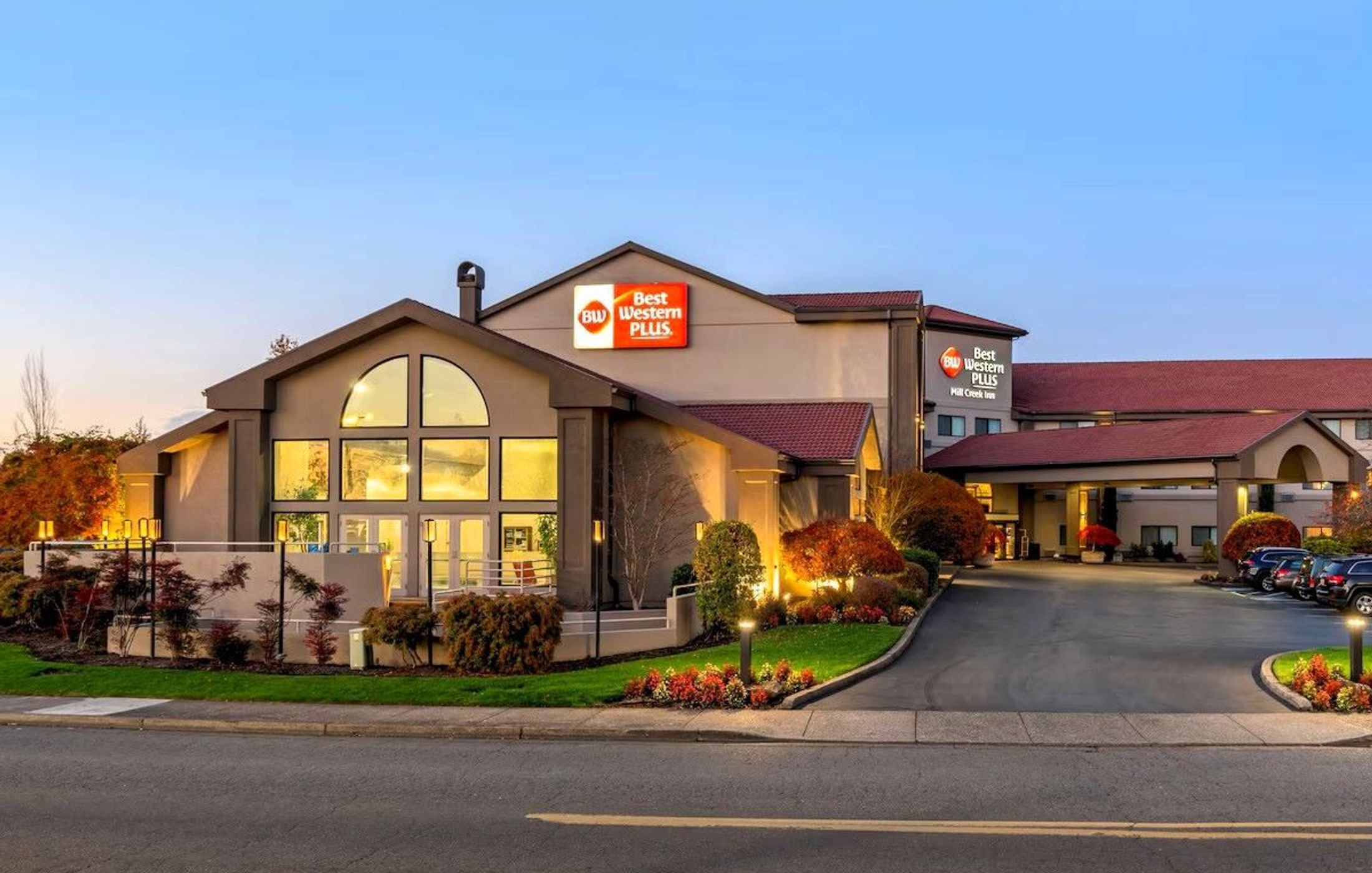 Best Western Plus Mill Creek Inn