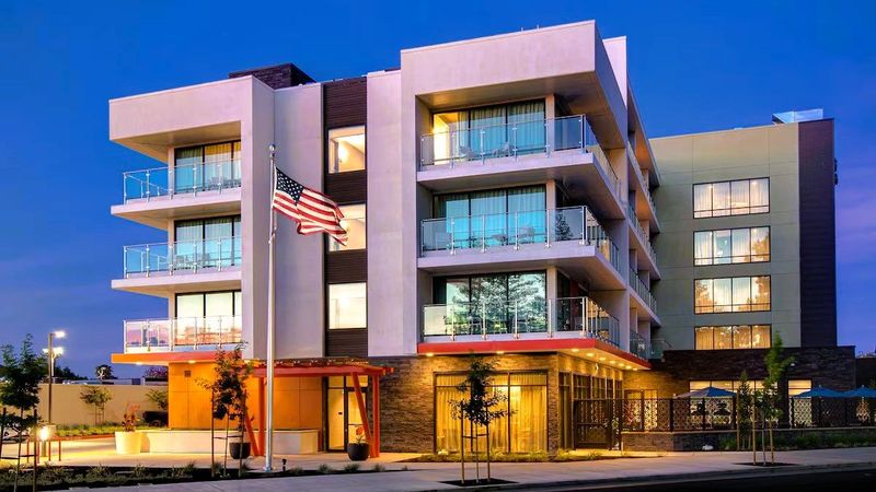 Hampton Inn & Suites Sunnyvale Silicon Valley