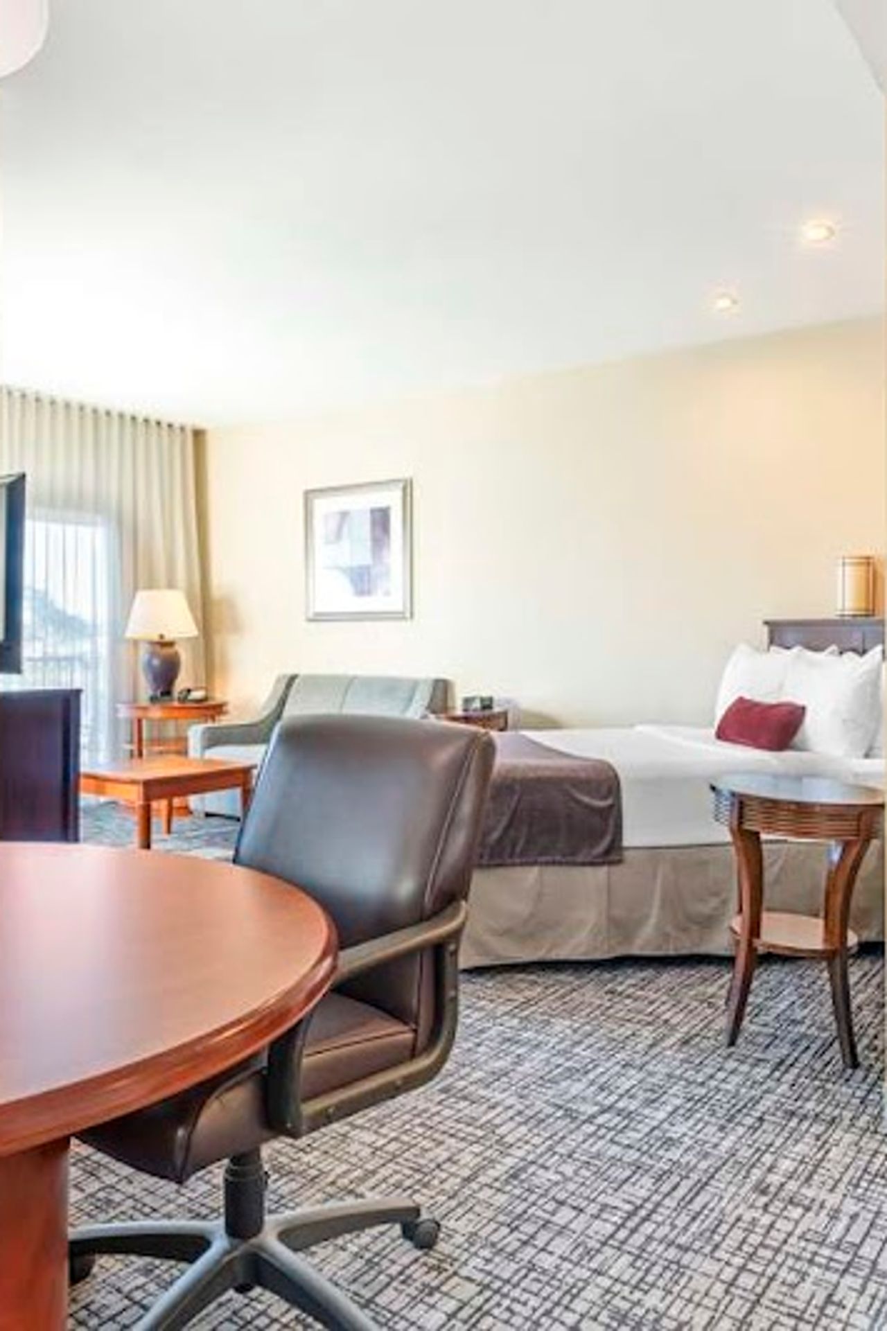 Photo of Best Western Plus Bayside Hotel