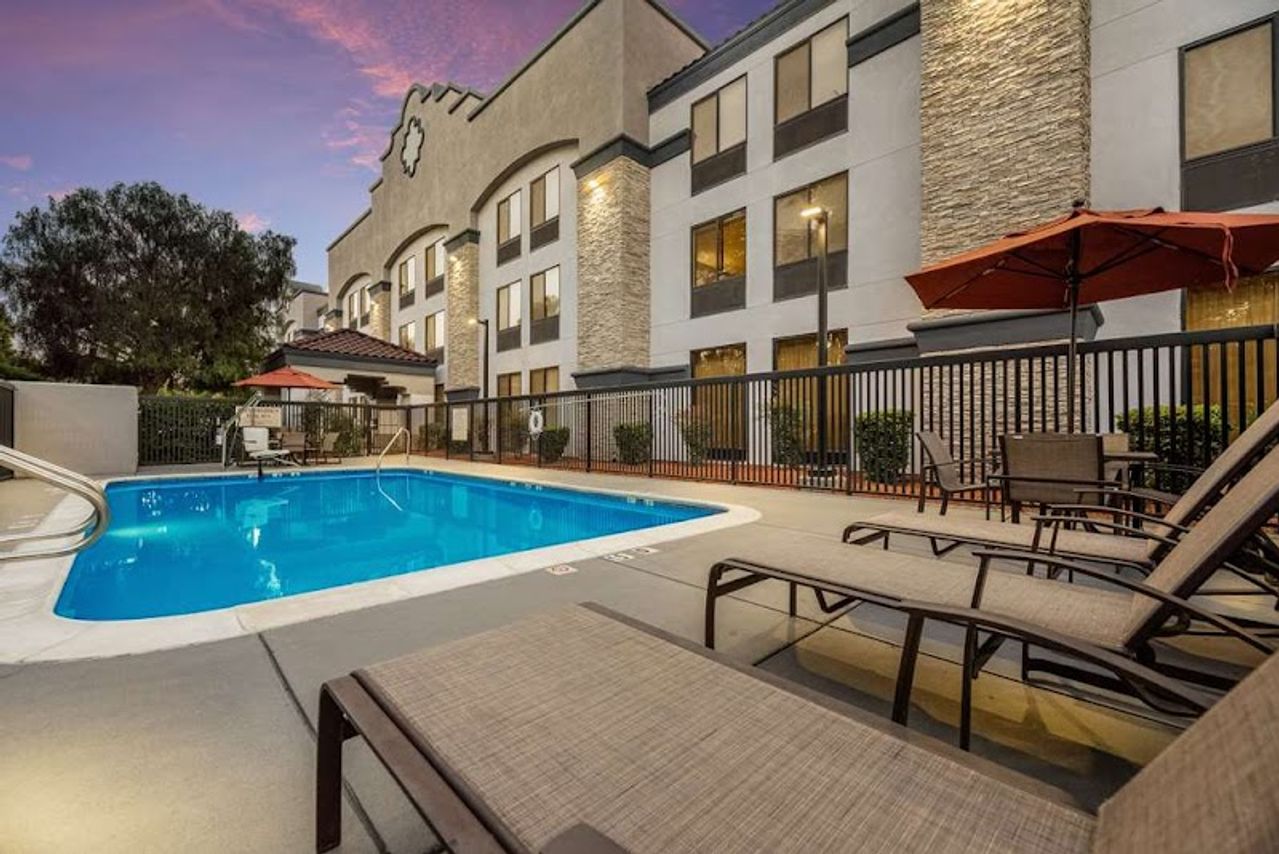 Photo of Hampton Inn Oakland-Hayward