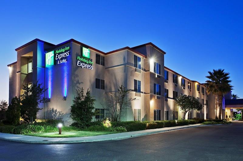Holiday Inn Express & Suites Tracy by IHG