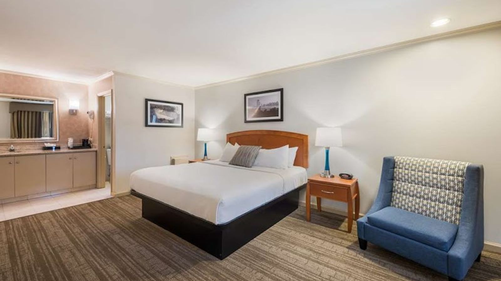 Photo of SureStay Plus by Best Western Mountain View