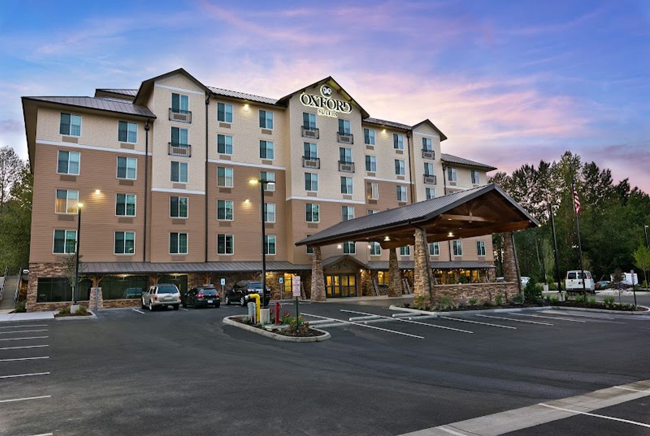 Photo of Oxford Suites Bellingham