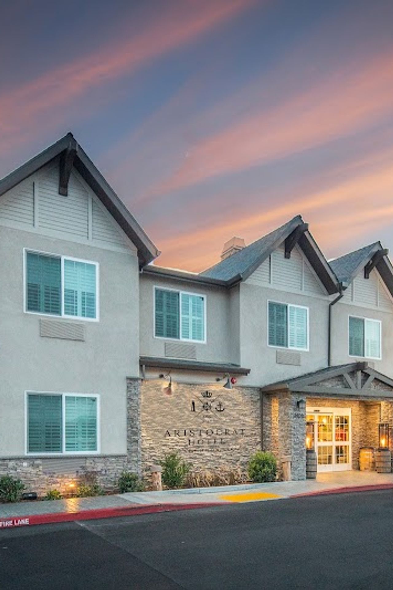 Photo of Aristocrat Hotel, BW Signature Collection