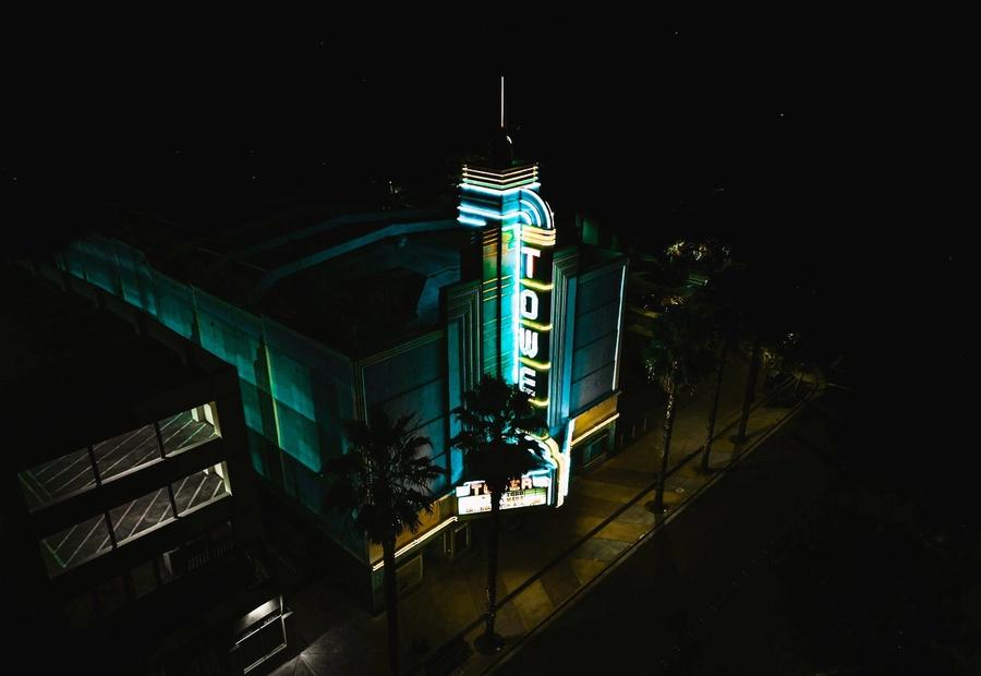 Tower Theatre, Vernon Street, Roseville, CA, USA