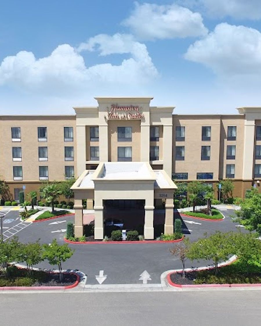 Hampton Inn & Suites Madera