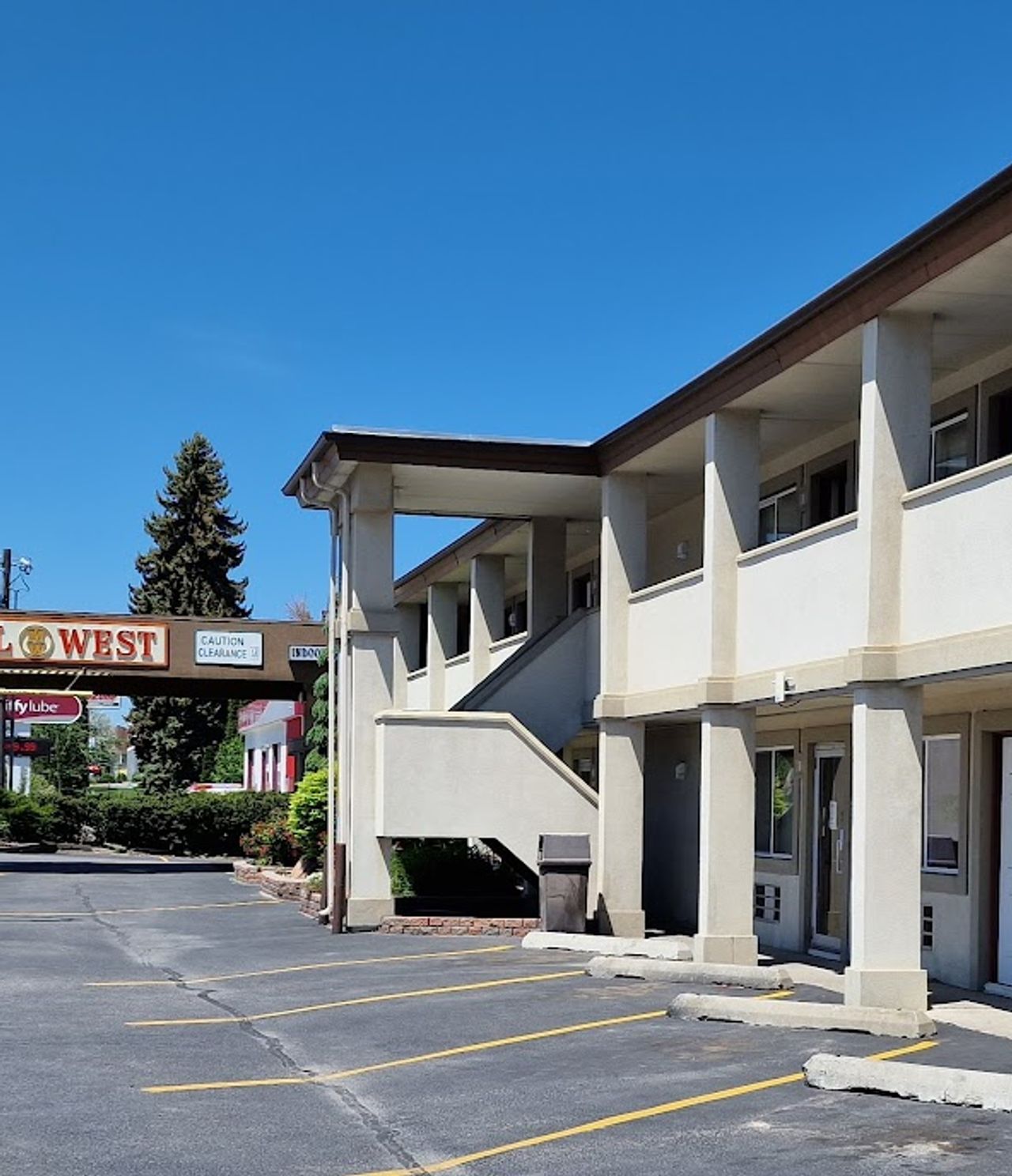 Photo of Motel West
