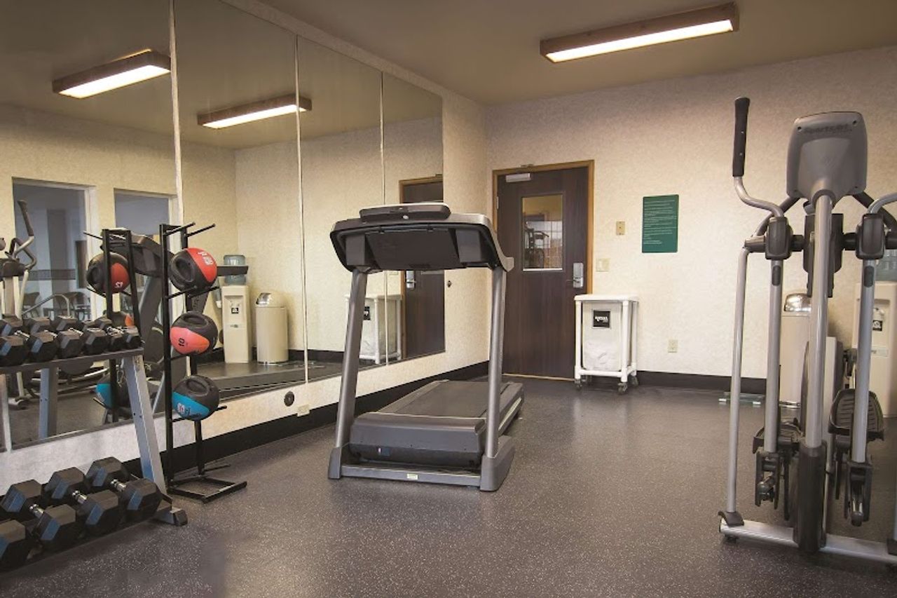 Photo of La Quinta Inn & Suites by Wyndham Eugene - Fitness Center