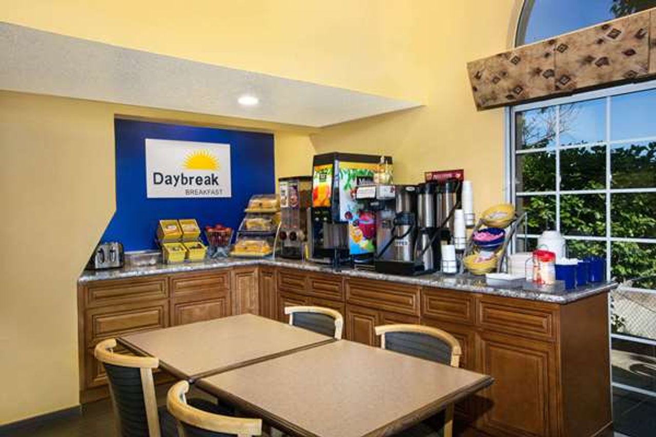 Photo of Days Inn by Wyndham Fremont