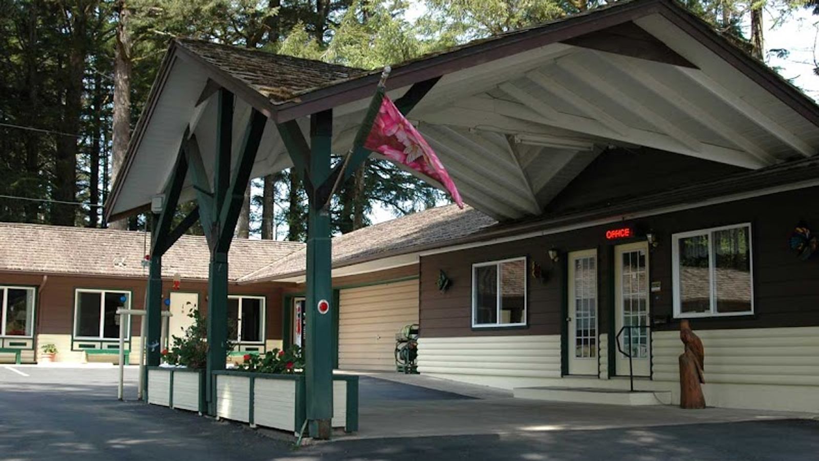 Photo of Park Motel and Cabins