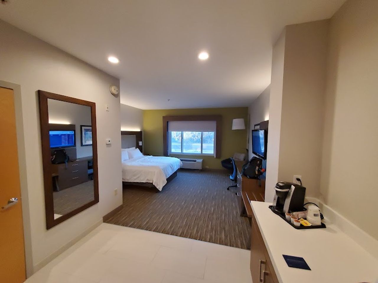 Photo of Holiday Inn Express & Suites Fremont - Milpitas Central, an IHG Hotel