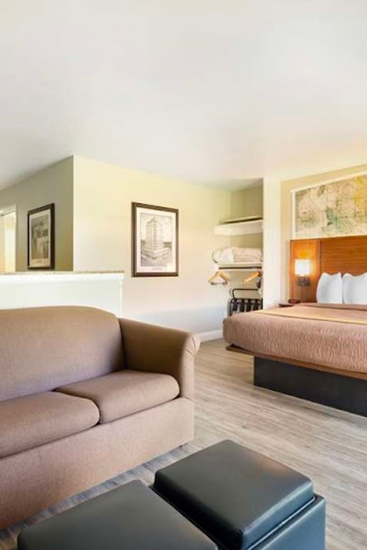 Photo of Best Western Plus Ahtanum Inn