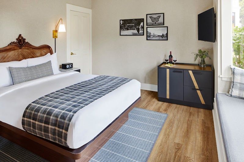 Photo of Gosby House Inn, A Four Sisters Inn - The Flora Room, Queen Bed, Charming Window Seat