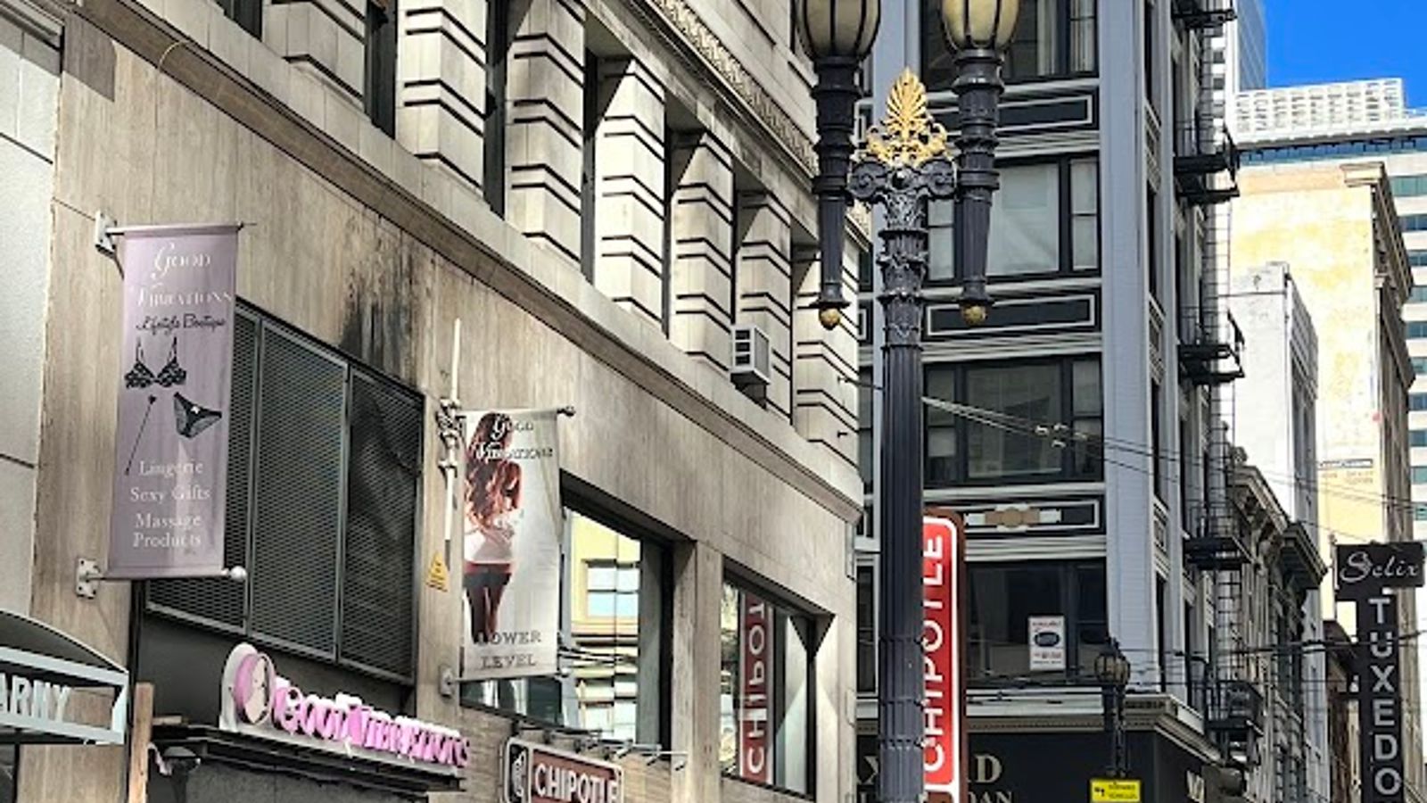 Photo of Galleria Park Hotel