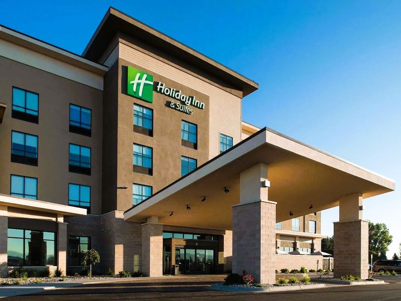 Holiday Inn & Suites Idaho Falls