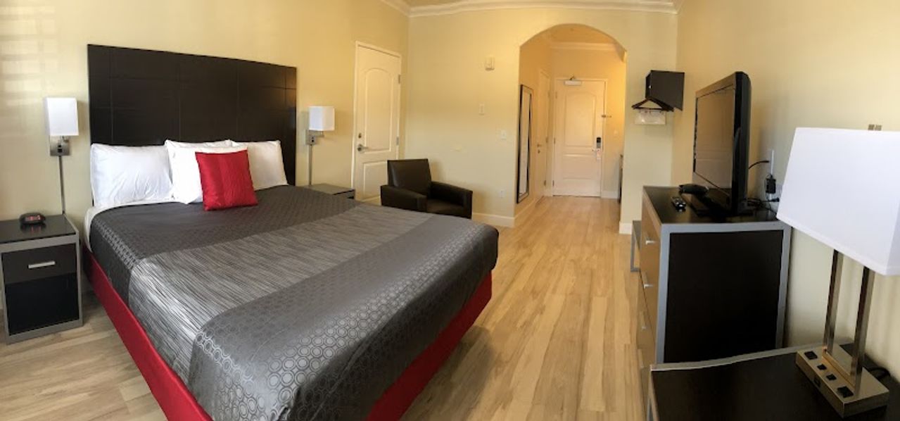 Photo of Gateway Inn & Suites San Francisco (SFO) Airport