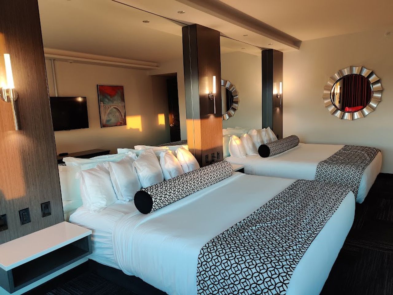 Photo of The Davenport Grand, Autograph Collection