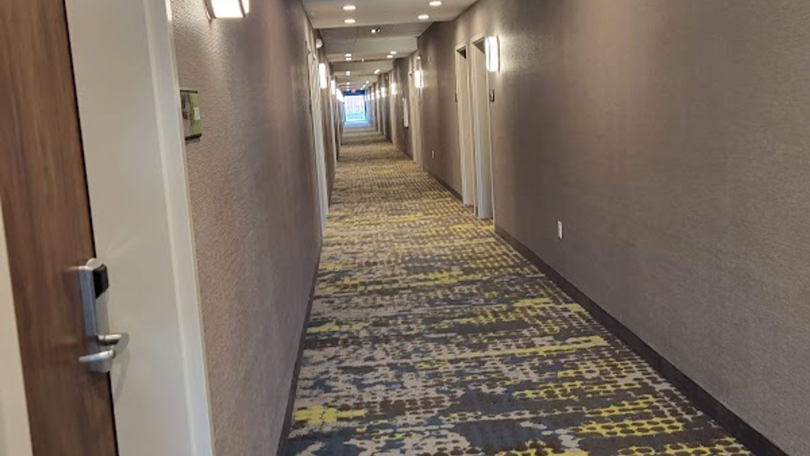Photo of Hampton Inn Redmond Bend Airport
